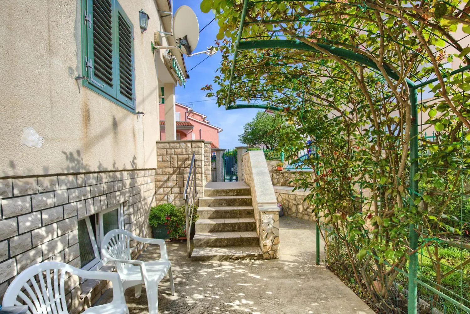 Kety Premantura Apartment 0*,